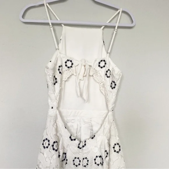 Lovers + Friends Forget Me Not White Floral Crochet Mini Dress Boho Sz Small - Picture 7 of 12